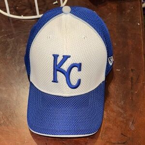 New Era Fitted M/L Blue  and White KC Baseball Cap Mesh Y2K